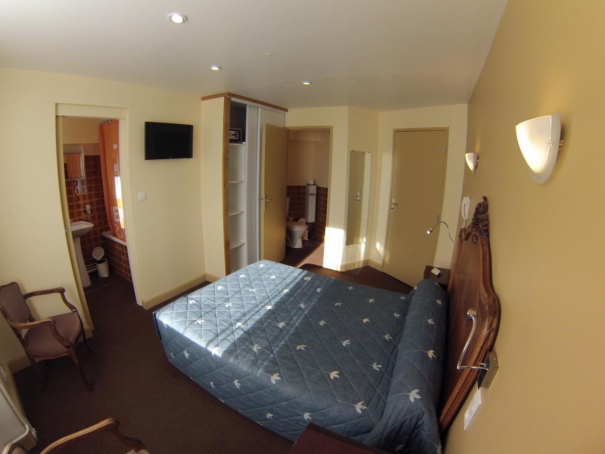 Le Levant Hotel Besse-et-Saint-Anastaise Bagian luar foto