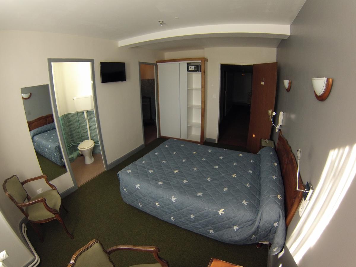 Le Levant Hotel Besse-et-Saint-Anastaise Bagian luar foto